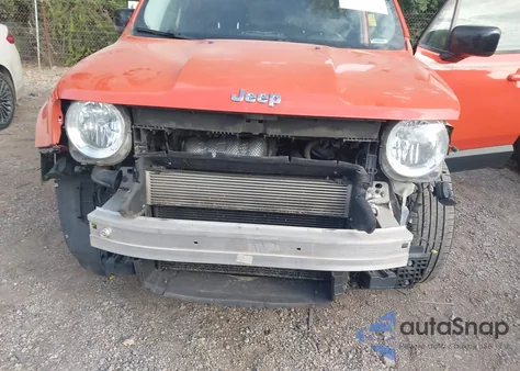 2016 Jeep Renegade Latitude z USA, uszkodzony, nr VIN ZACCJABT2GPE33167